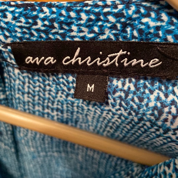 Women’s Ava Christine Button Back Tunic Top Blouse Size Medium - Picture 7 of 9